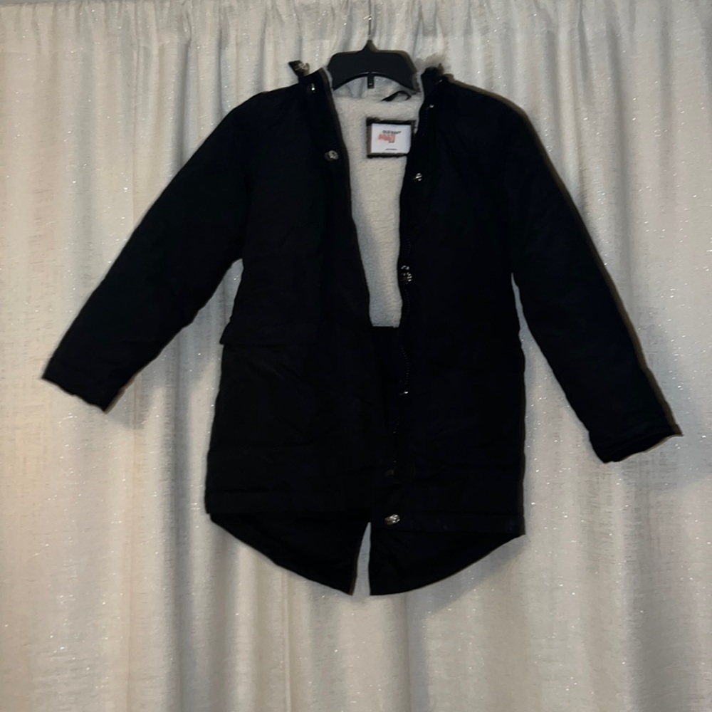 Girls Medium Black Coat